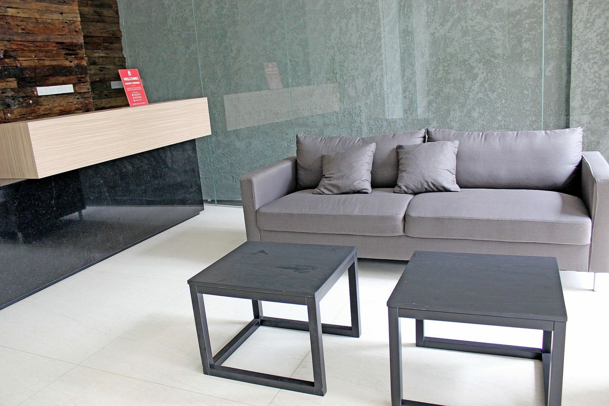 Zen Premium Sampoerna Strategic Square Hotel Jakarta Exterior photo